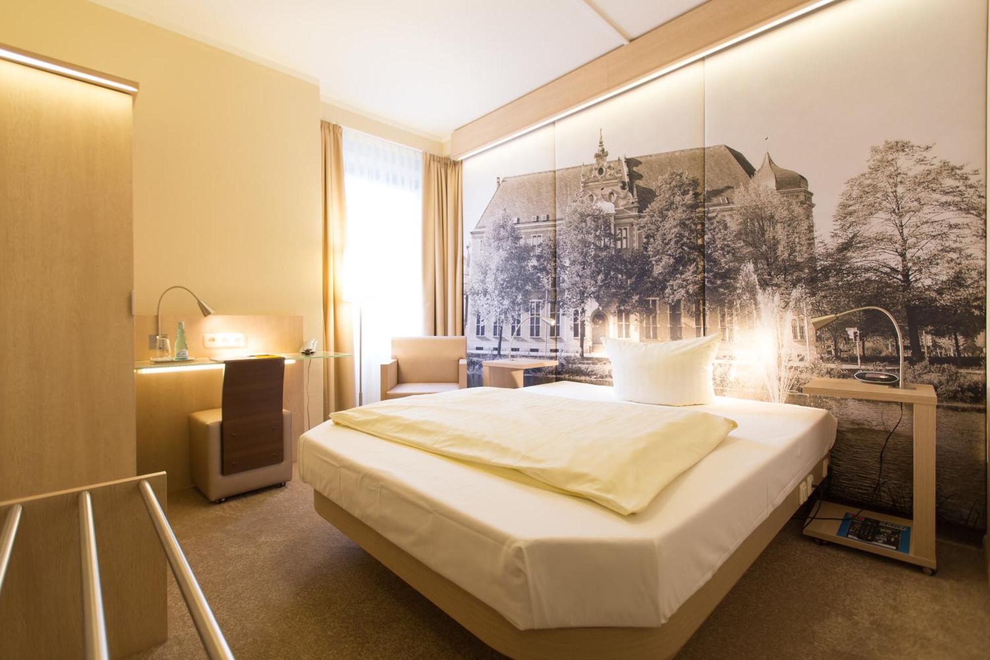 Hermes Hotel Oldenburg Szoba fotó